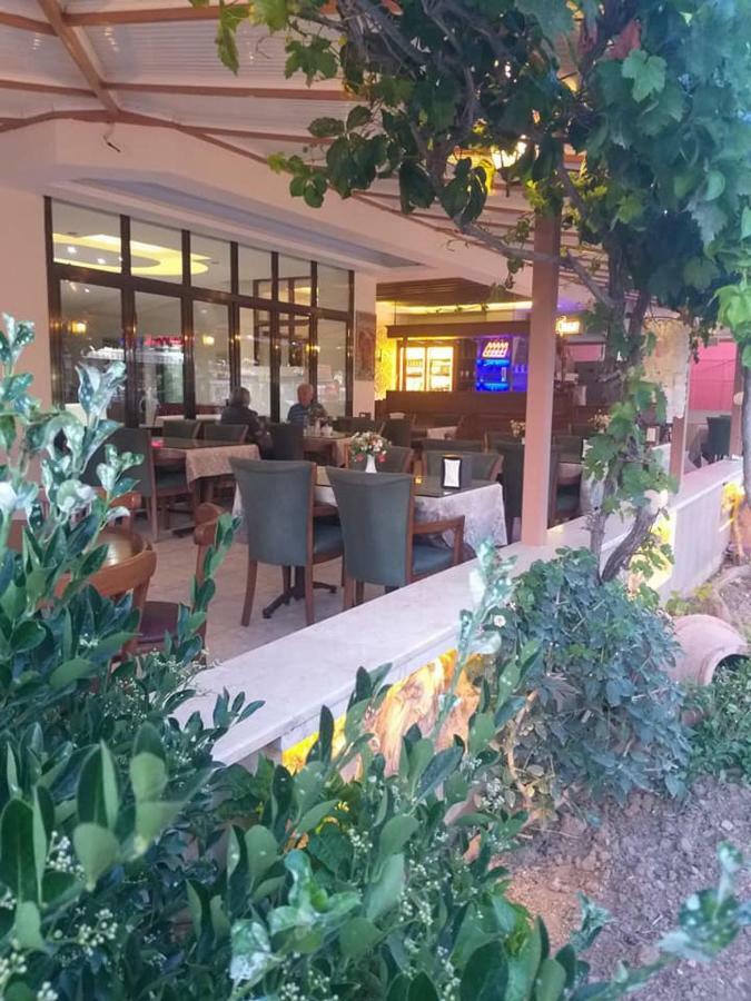 Atlantis Otel Гумулдур Екстериор снимка